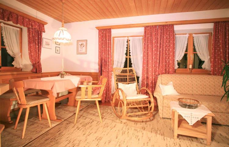 Gaestehaus Gschwendtner - Chiemgau Karte Inzell Exterior foto